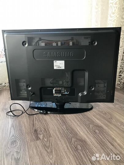 Телевизор samsung 42 дюйма
