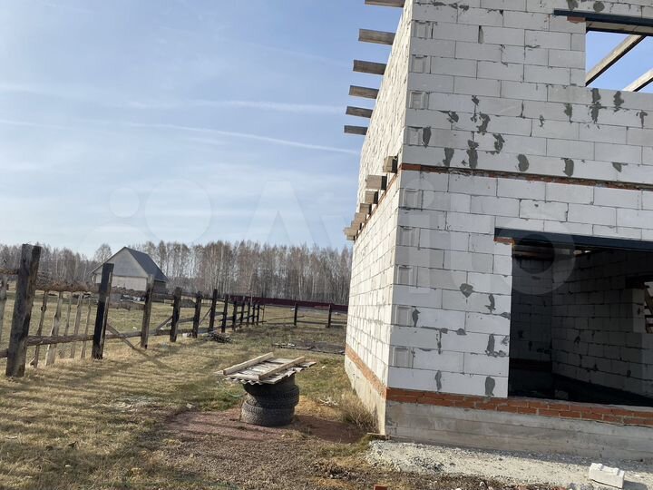 Дом 160 м² на участке 14,1 сот.