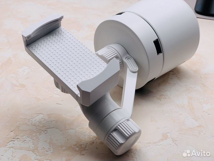 Штатив/стабилизатор с датчиком движения