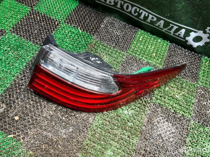 Фонарь задний правый Lexus Es 6 2012-2015