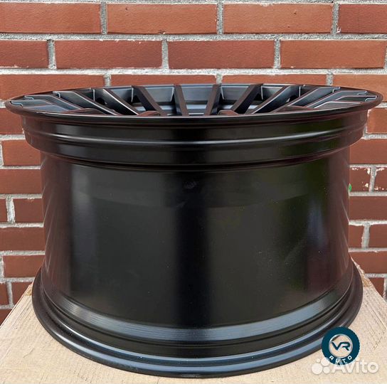 Разноширокие Диски R21 Hamann на Porsche Cayenne