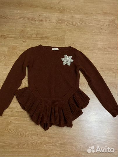 Свитер женский