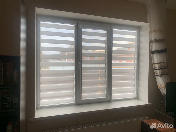 Рулонные шторы зебра