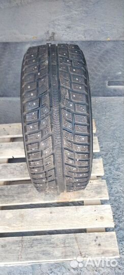 Kumho I'Zen KW22 215/50 R17 95T