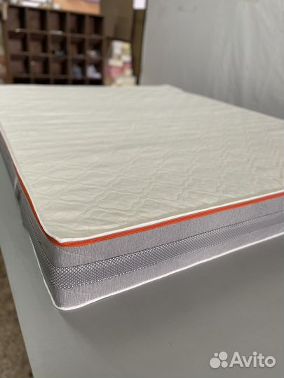 Одеяло, подушка, матрас, косметика, ткань, поролон