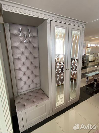 Прихожая от произвоидителя. С доставкой