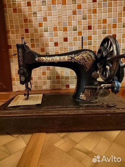Швейная машина зингер ручная