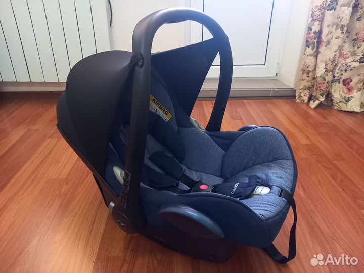 Автолюлька Maxi-Cosi с базой Isofix