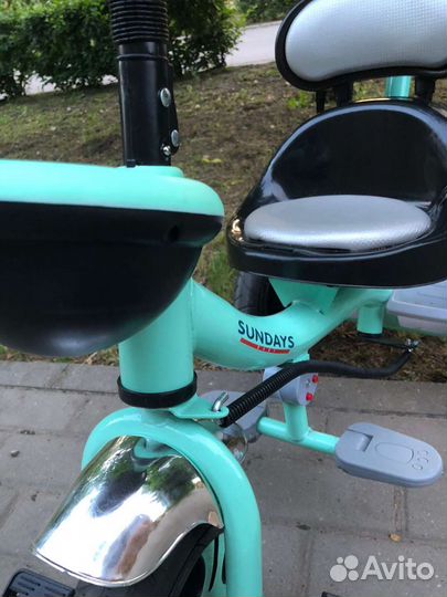 Детский велосипед с родительской ручкой