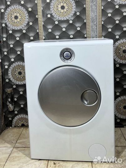 Стиральная машина бу в отличном состоянии