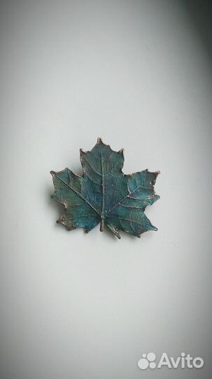Брошки из листьев клёна, липы, ореха, гальваника
