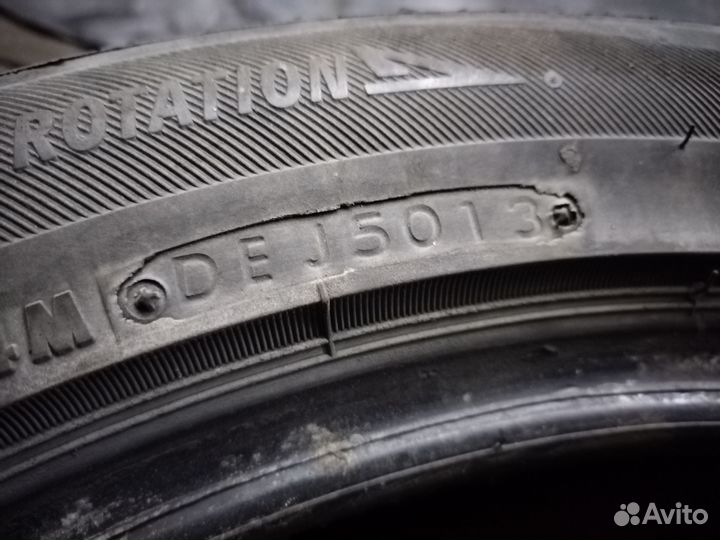 Bridgestone 613V 215/50 R17 91V