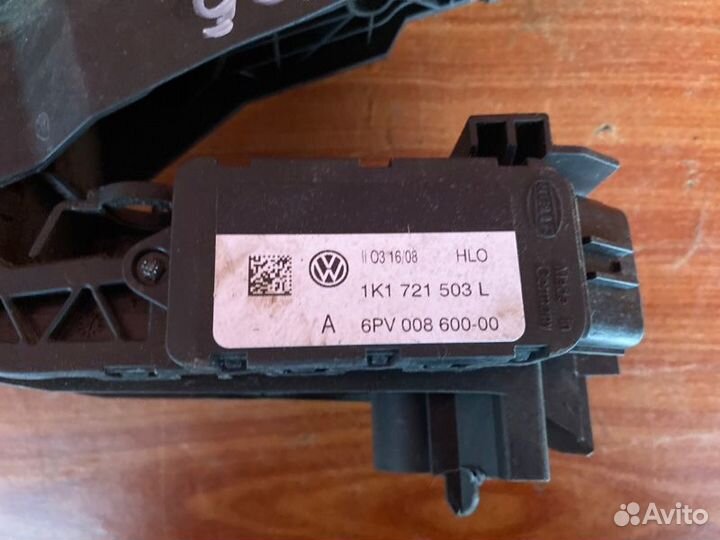 Педаль газа Skoda Octavia A5 ccsa 2008
