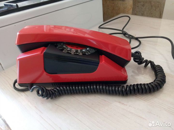 Телефонный аппарат дисковый