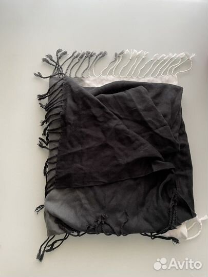 Шарф женский