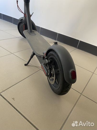 Электросамокат xiaomi m365