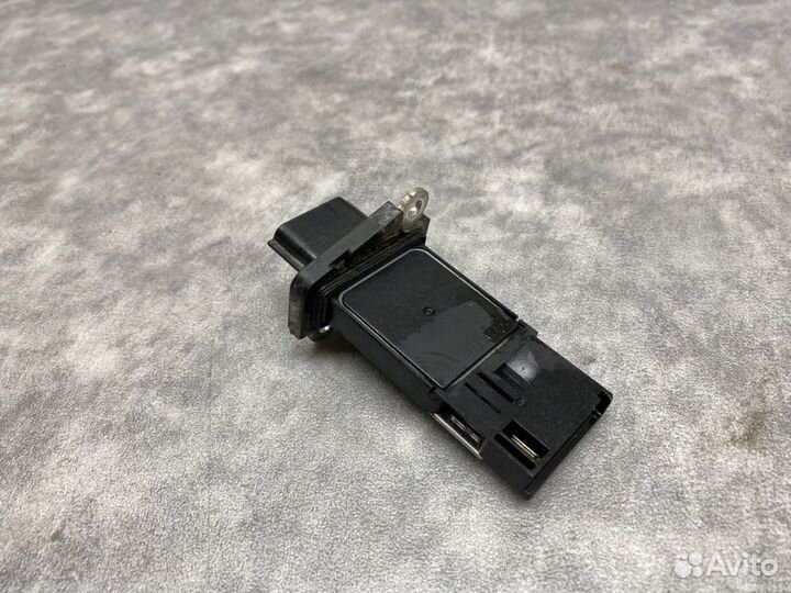 Датчик расхода воздуха Nissan Qashqai J10 2.0