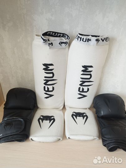 Щитки и перчатки мма Venum