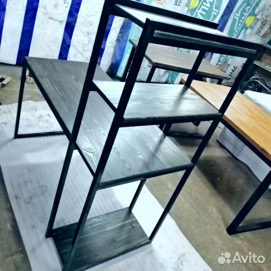 Компьютерный стол, стеллаж