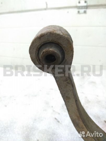 Кулак задний левый Киа Маджентис 1