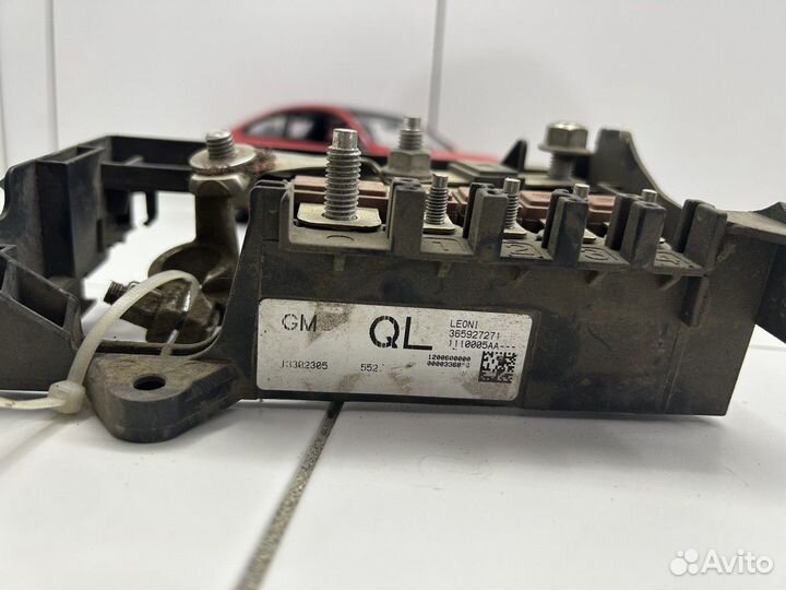 Клемма плюс (Opel Astra)