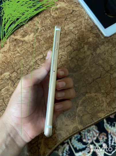 Телефон iPhone 6s 32г