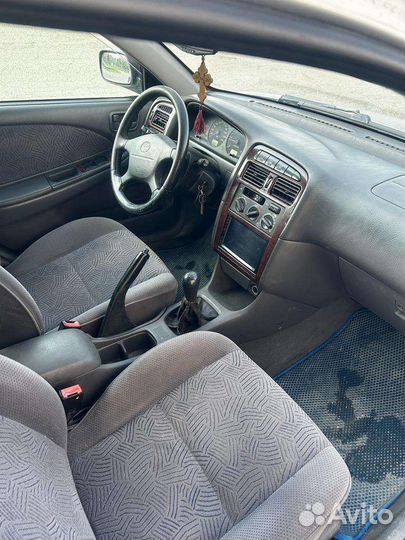 Toyota Avensis 2.0 МТ, 1998, 370 000 км