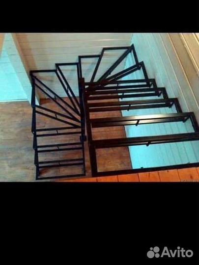 Лестница металлическая межэтажная, оградки, м-и
