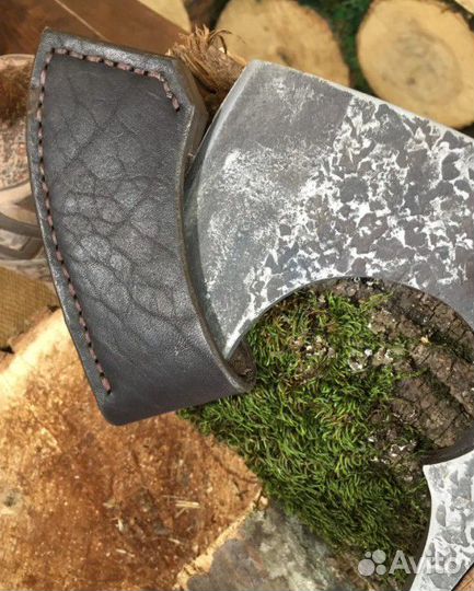 Цельнометаллический топор ручной ковки