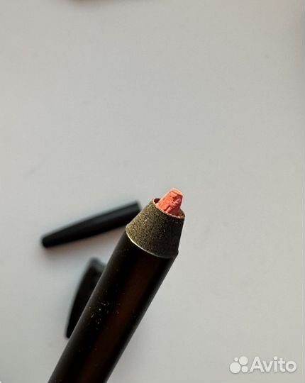 Chanel карандаш для губ 16 nectarine