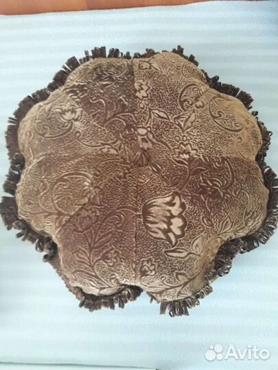 Продам декоративные подушки на диван