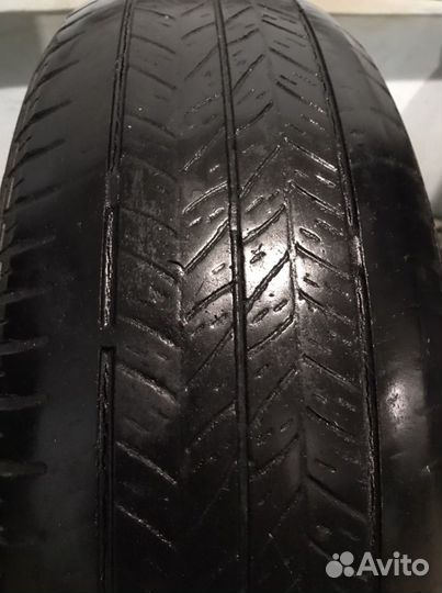 Dunlop Grandtrek ST20 215/60 R17