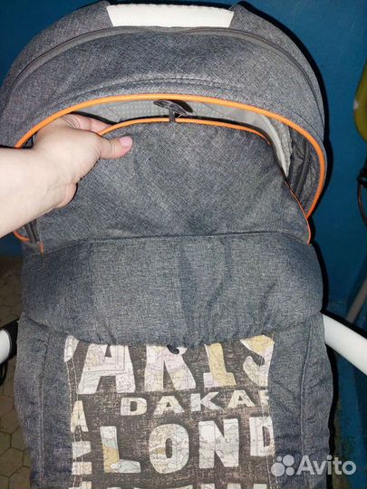 Отличная коляска