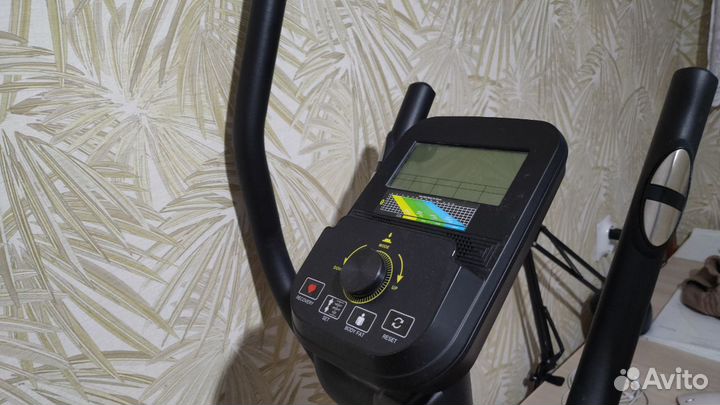 Эллиптический тренажер Evo Fitness Galaxy