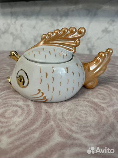 Рыбка фарфоровая СССР