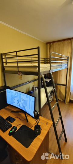 Кровать чердак IKEA свэрта со столом