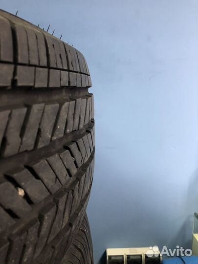 Bridgestone Dueler H/T 685 255/70 R18