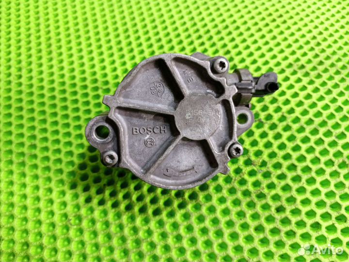 Вакуумный насос Peugeot Partner