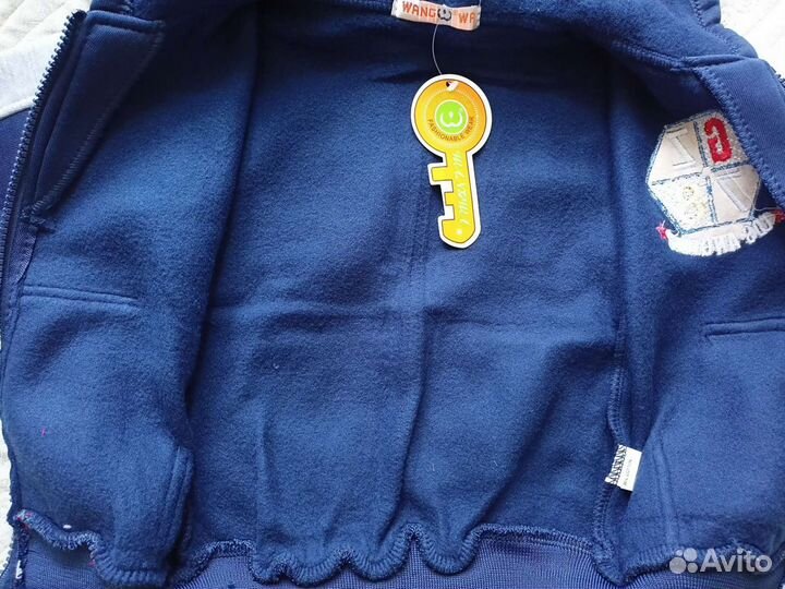 Детский костюм тройка новый