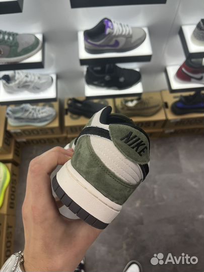 Кроссовки Nike dunk