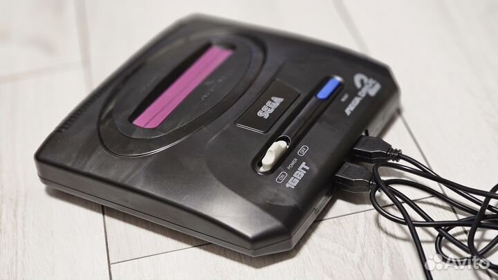 Игровая приставка 16 бит