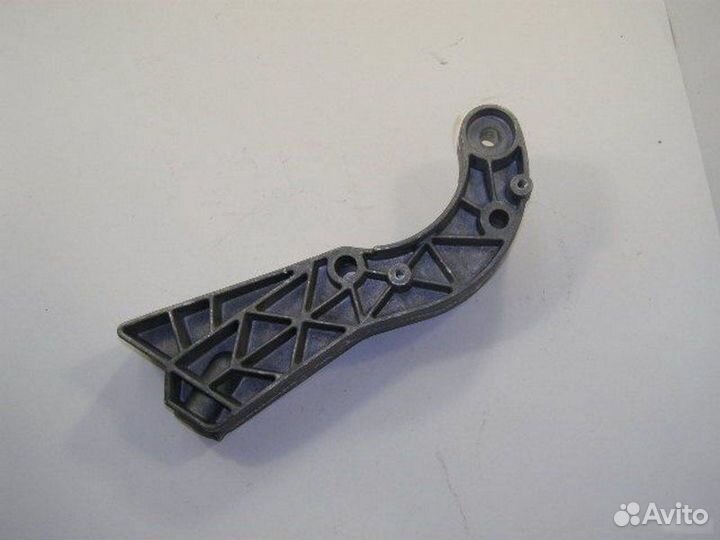 Кронштейн двигателя задний LADA Granta