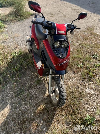 Скутер 150 кубов