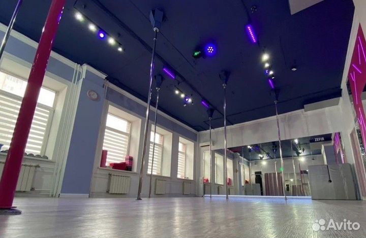Школа танцев на пилоне Pole Dance в центре