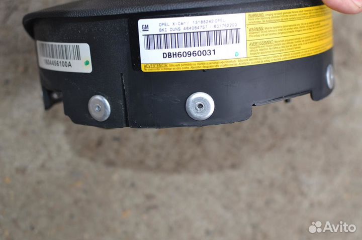 Подушка безопасности в рулевое колесо opel Corsa c