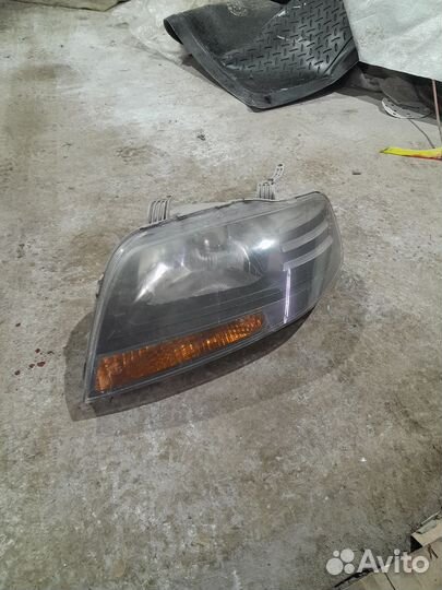 Фара передняя левая Chevrolet Aveo t200