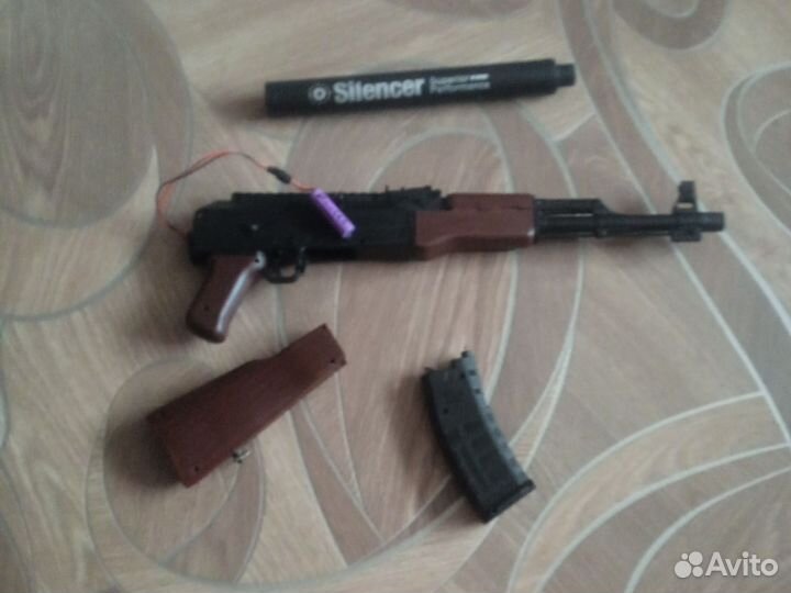 Автомат Калашников на орбизах