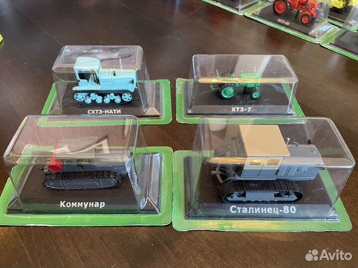 Модель трактора 1:43 Ашет