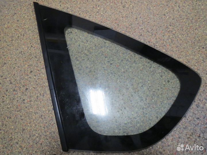 Стекло для Субару