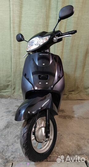 Продам мопед Honda Tact в Новосибирске
